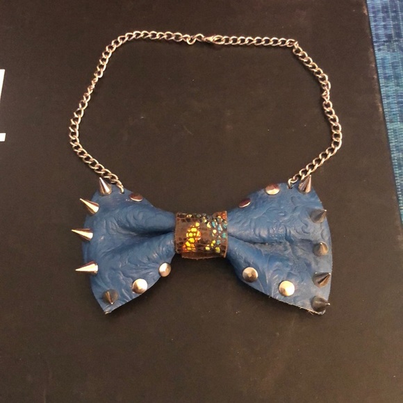Jewelry - Leather pink spike bow tie